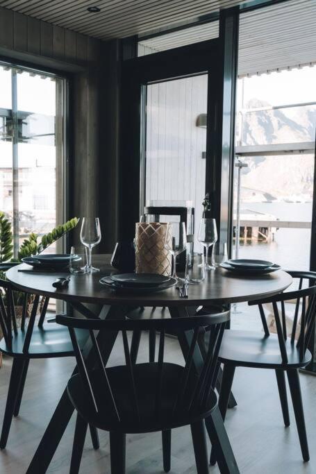 Seafront Apartment Henningsvær Zewnętrze zdjęcie