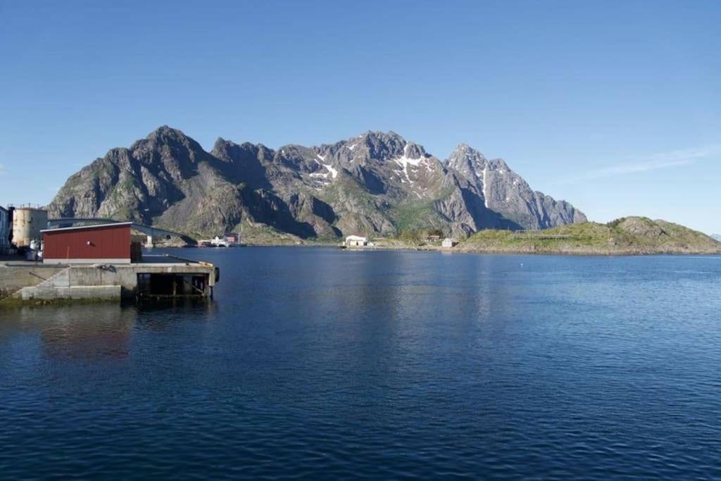 Seafront Apartment Henningsvær Zewnętrze zdjęcie