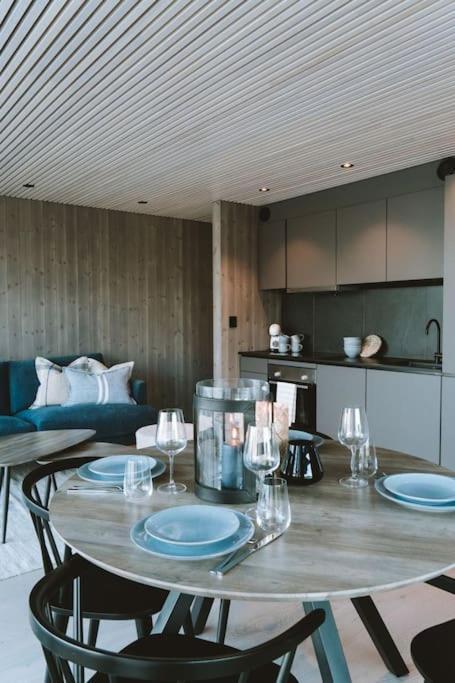 Seafront Apartment Henningsvær Zewnętrze zdjęcie