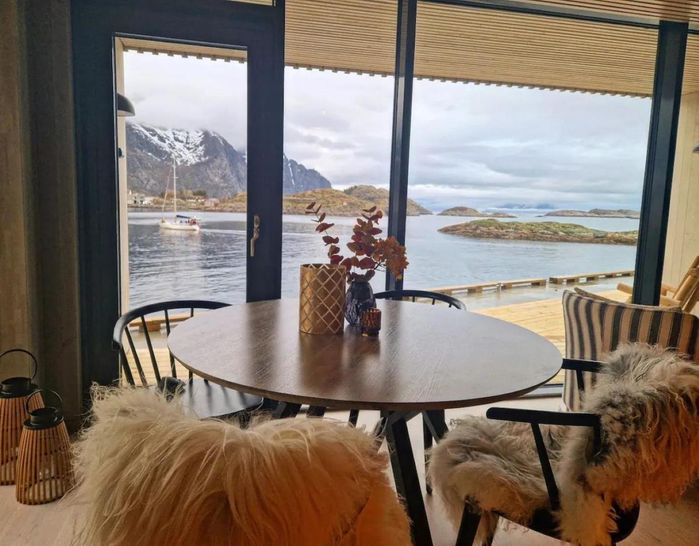 Seafront Apartment Henningsvær Zewnętrze zdjęcie