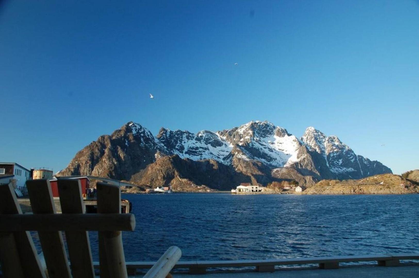 Seafront Apartment Henningsvær Zewnętrze zdjęcie